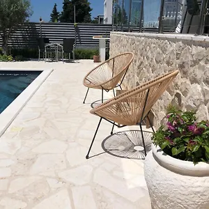  Appartement Kovacev