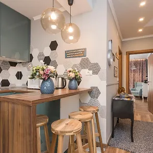  Apartment Marant Center- Free Parking